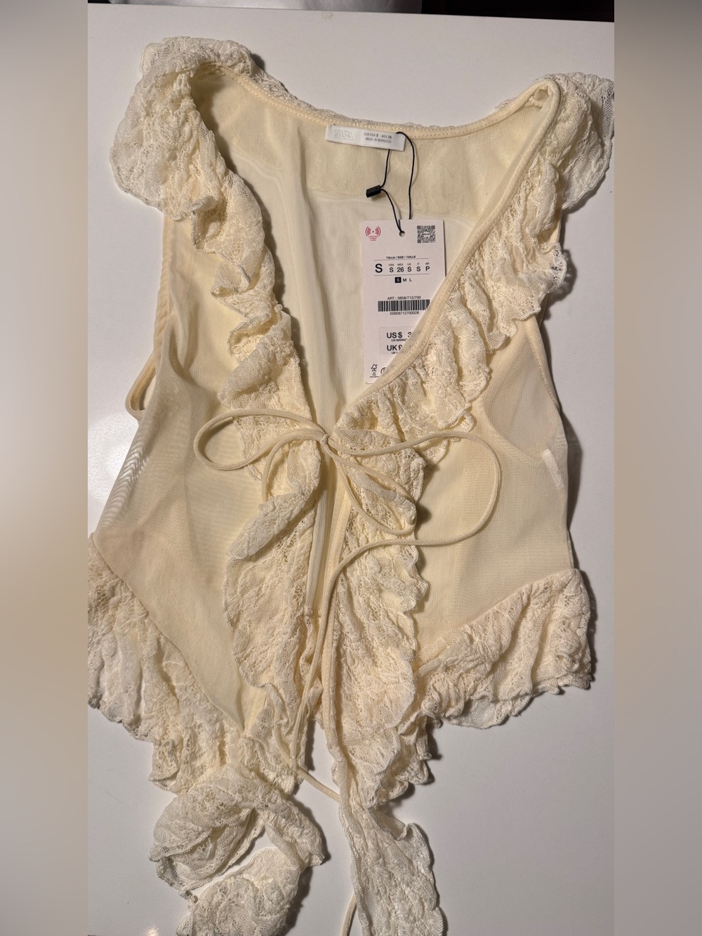 Zara Ruffle Lace Top XS - Picture 3 of 3